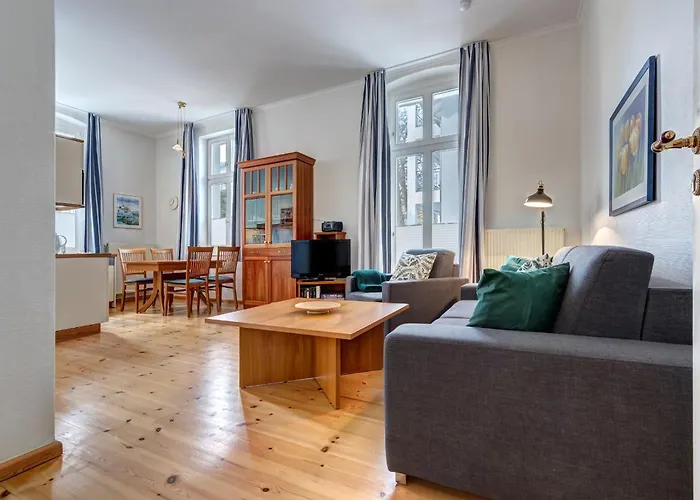 Ahlbeck - Kuehlungsborn * Heringsdorf (Usedom)