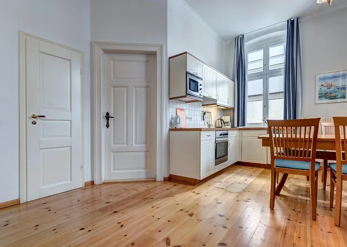 Ahlbeck - Kuehlungsborn * Heringsdorf (Usedom)